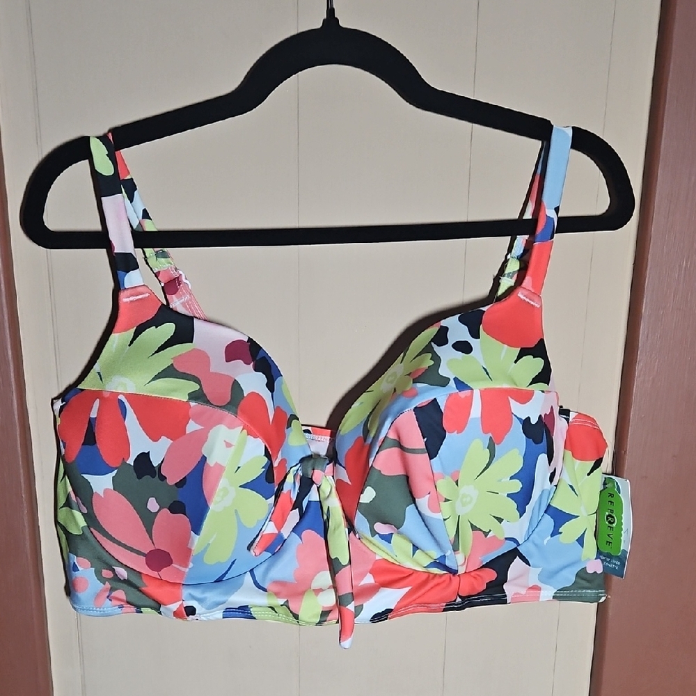 Cacique Vibrant Floral Swim Top - Multicolor
